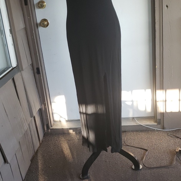 Dress - Picture 3 of 5